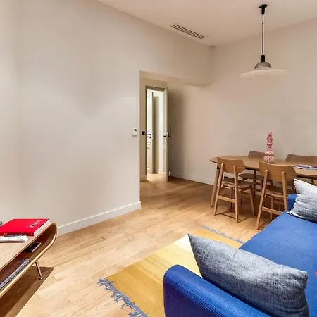 Cosy 1br With Ac, Next To Avenue Montaigne Apartamento París