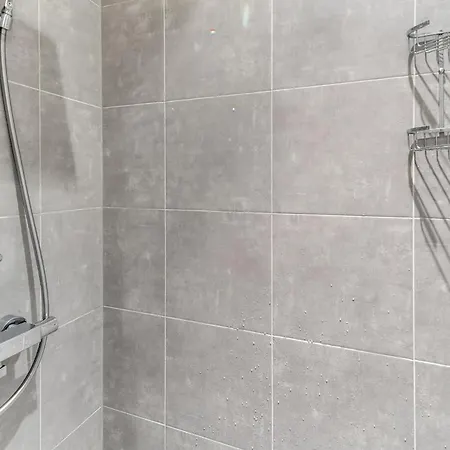 Cosy 1br With Ac, Next To Avenue Montaigne * París